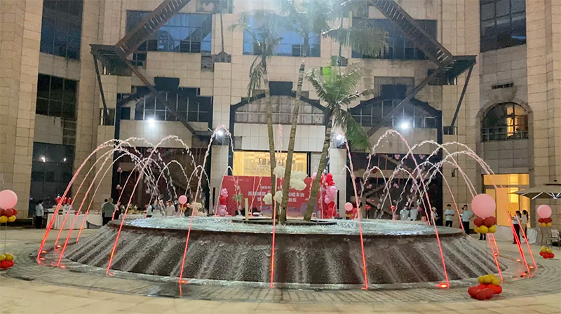 廣西崇左愛琴海東盟國際中庭室內水景噴泉 廣西崇左愛琴海東盟國際中庭室內水景噴泉